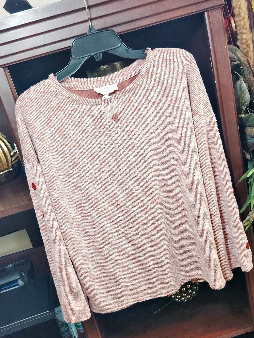 Hayden Los Angeles Textured Knit Sweater in Red & White Size Small NWT